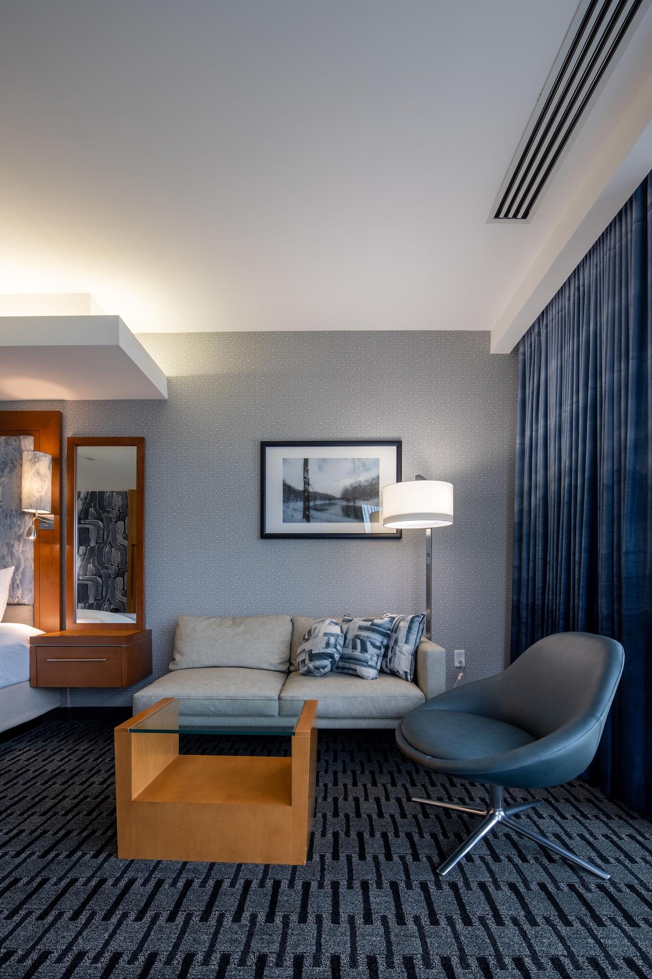 The Hotel At Kirkwood Center Cedar Rapids Extérieur photo