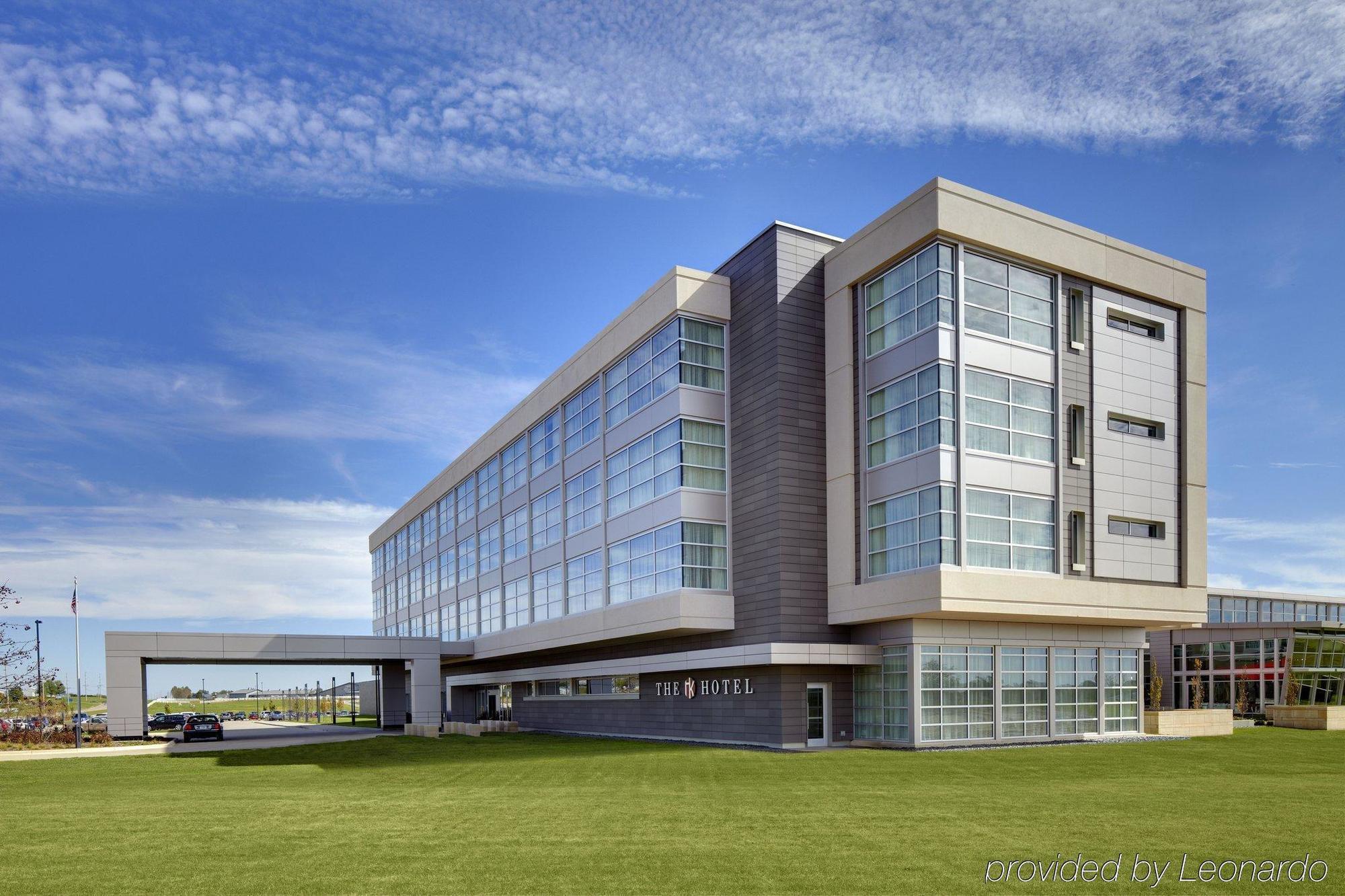 The Hotel At Kirkwood Center Cedar Rapids Extérieur photo